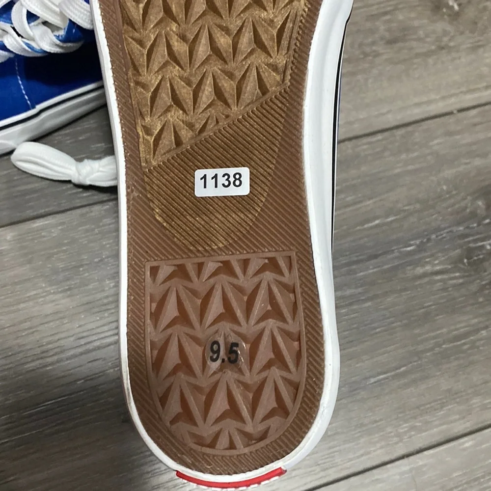 NWOT! UNLTD Blue High-Top‎ Sneakers
